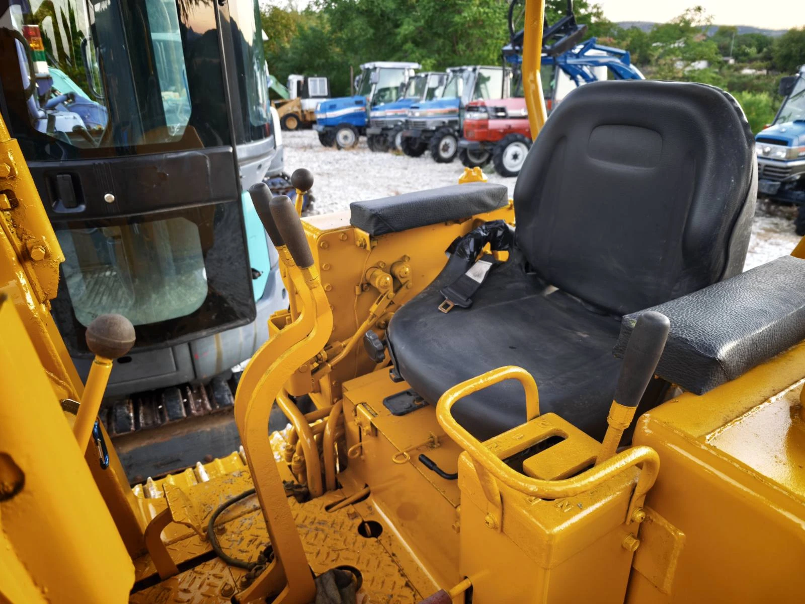 Багер Komatsu  ПЕРФЕКТЕН , снимка 3 - Индустриална техника - 33242966
