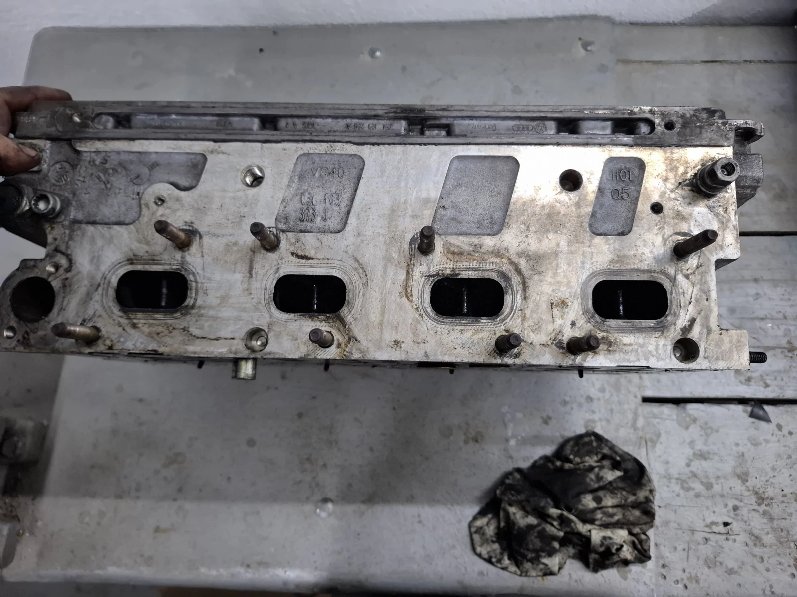        Vw Touran 2011 2.0 tdi 140 Comon-rail.  03L103373J | Mobile.bg   14