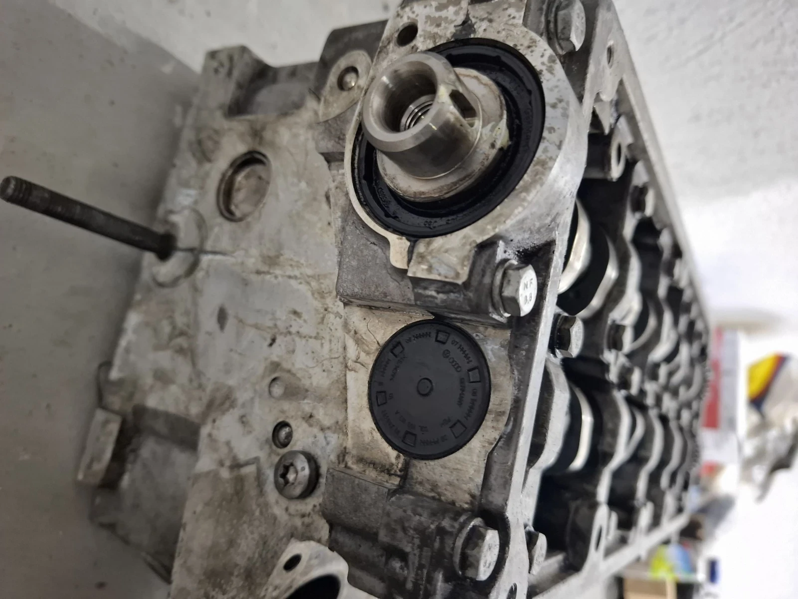        Vw Touran 2011 2.0 tdi 140 Comon-rail.  03L103373J | Mobile.bg   6