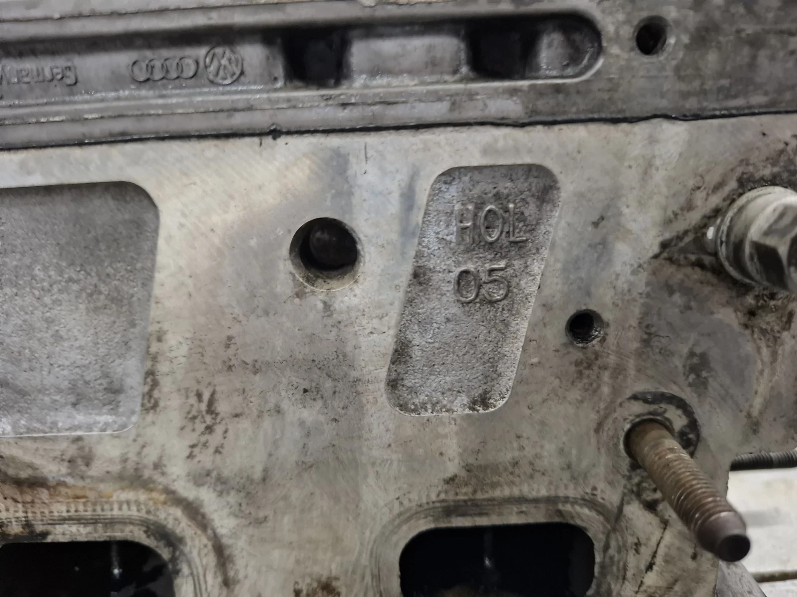        Vw Touran 2011 2.0 tdi 140 Comon-rail.  03L103373J | Mobile.bg   11