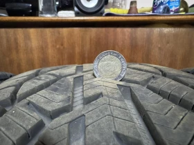 Гуми Зимни 235/55R17, снимка 3