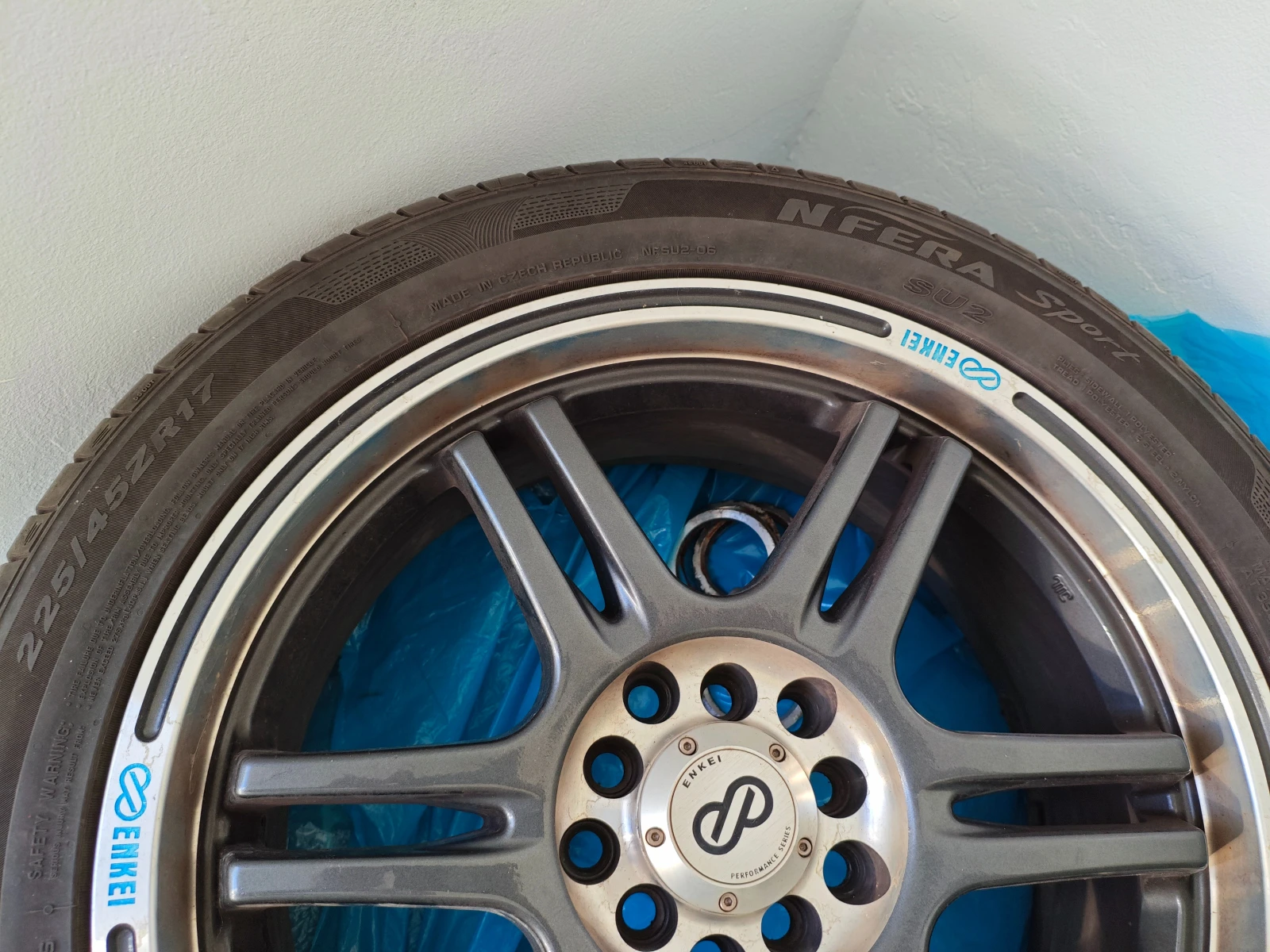    225/45R17  Toyota | Mobile.bg   2