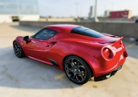 Alfa Romeo 4C TRACK PACKAGE * 1 СОБСТВЕНИК * СЕРВИЗНА ИСТОРИЯ * , снимка 4