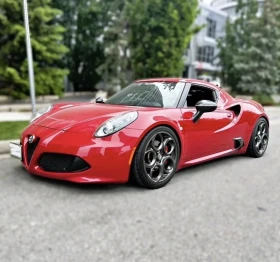 Alfa Romeo 4C TRACK PACKAGE * 1 СОБСТВЕНИК * СЕРВИЗНА ИСТОРИЯ * , снимка 1
