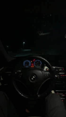 BMW 330, снимка 2