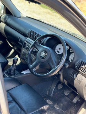 Seat Leon 1.8Т ФР, снимка 9 - Автомобили и джипове - 45017719