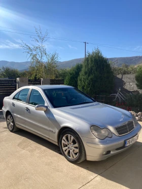 Обява за продажба на Mercedes-Benz 220 Mercedes C 220 CDI 2.2   Дизел, 2002 г. ~4 500 лв. - изображение 3 | Auto.bg Обява за продажба на Mercedes-Benz 220 Mercedes C 220 CDI 2.2   Дизел, 2002 г. ~4 500 лв. - изображение 3