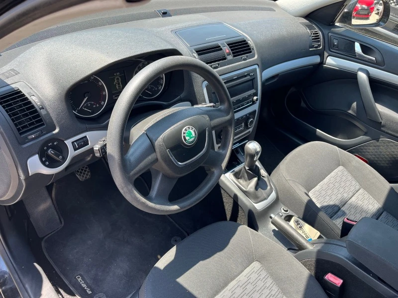 Skoda Octavia 1.8I 160k c, снимка 12 - Автомобили и джипове - 46634794