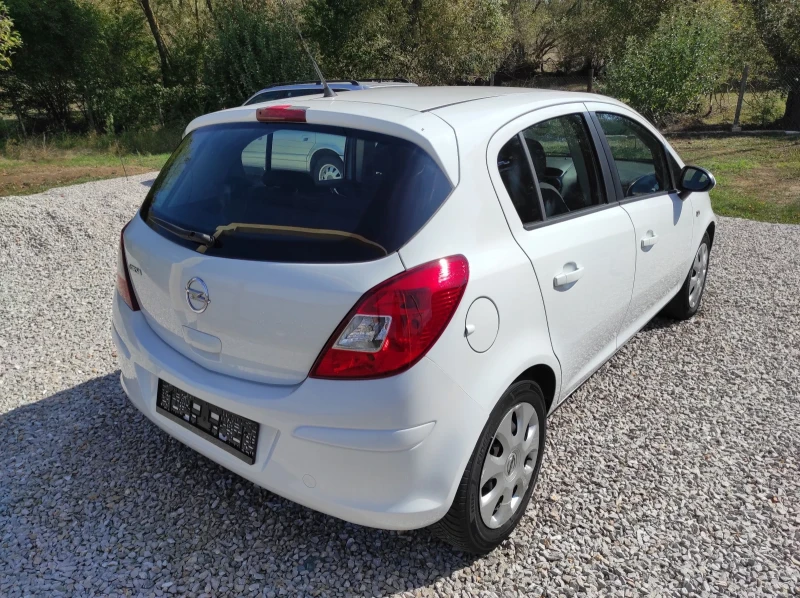 Opel Corsa 1.2 / Euro 5 / LPG, снимка 4 - Автомобили и джипове - 47345997