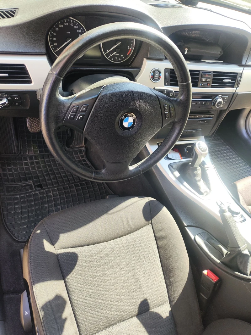 BMW 320 2012 NAVi, снимка 8 - Автомобили и джипове - 47908359