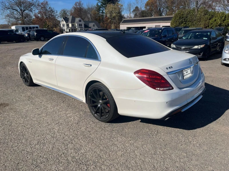 Mercedes-Benz S 63 AMG 4MATIC* TV+ 3* DISTRONIC* BURMESTER* , снимка 2 - Автомобили и джипове - 48242667