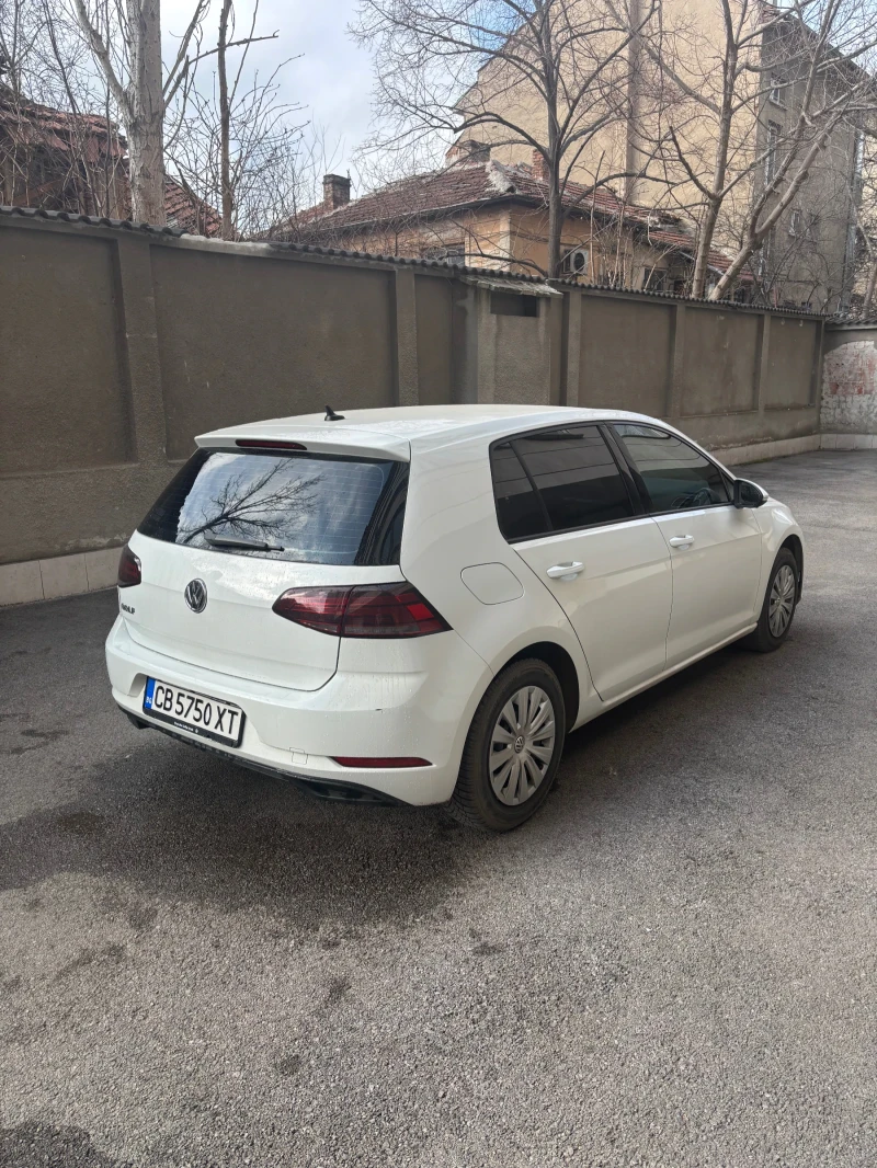 VW Golf Trendline, снимка 3 - Автомобили и джипове - 48927753