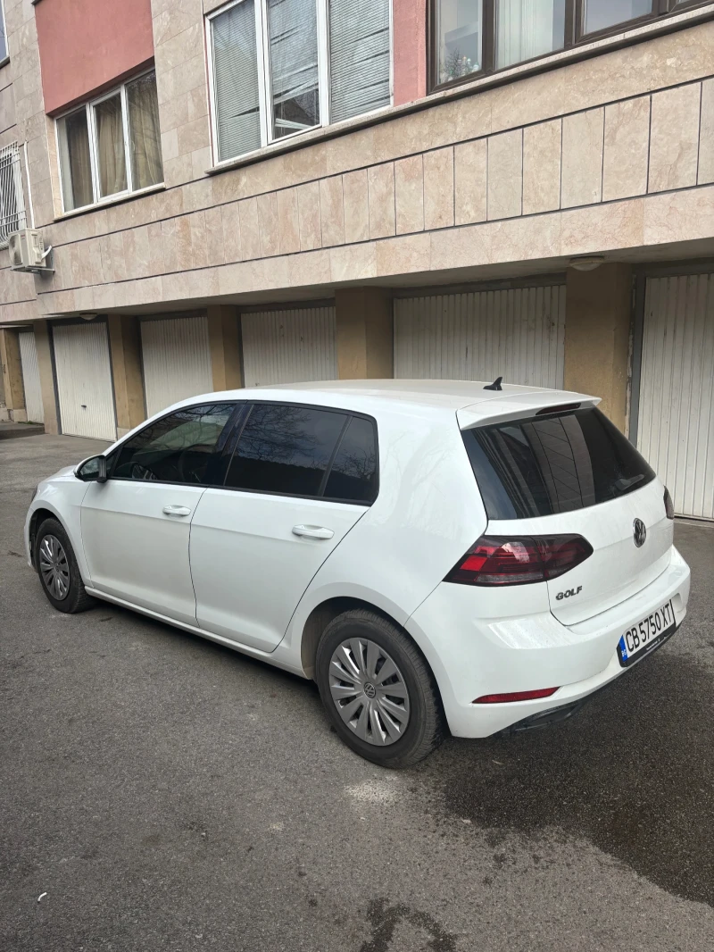 VW Golf Trendline, снимка 4 - Автомобили и джипове - 48927753