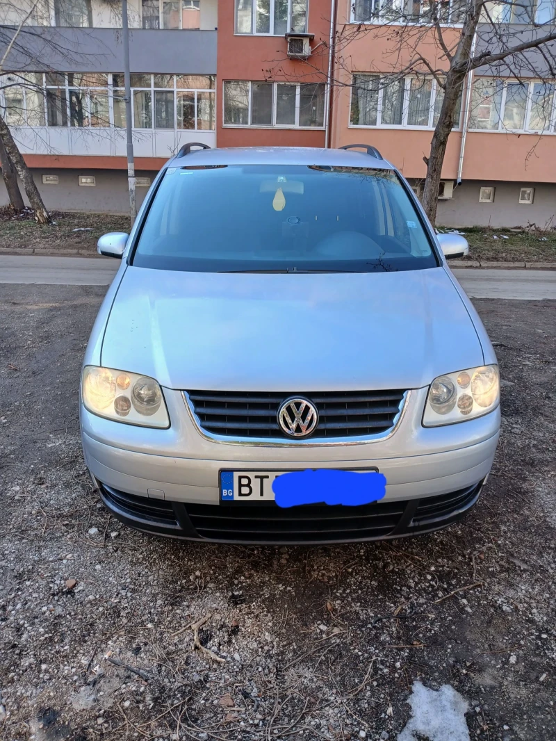 VW Touran, снимка 1 - Автомобили и джипове - 49302310