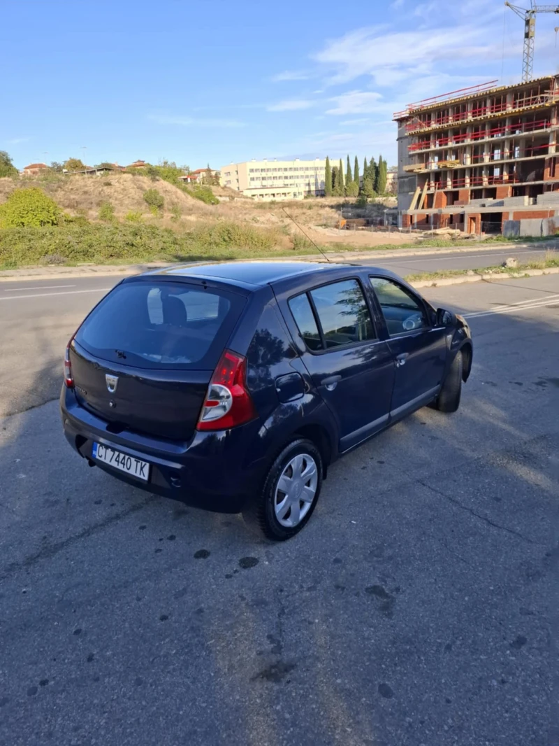 Dacia Sandero 1.2 16V ГГаэ Бенэин, снимка 5 - Автомобили и джипове - 49500940