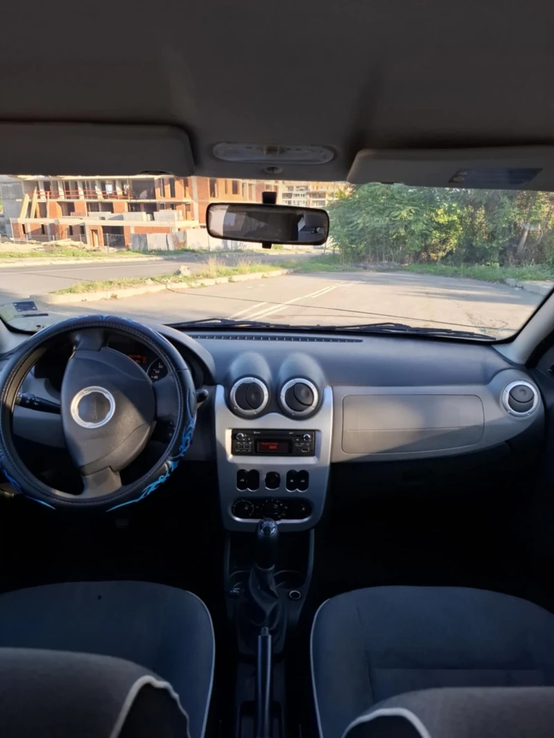 Dacia Sandero 1.2 16V ГГаэ Бенэин, снимка 13 - Автомобили и джипове - 49500940