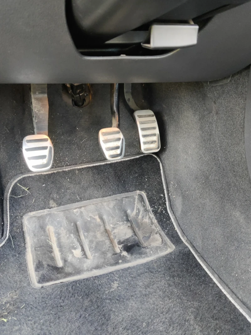 Volvo C30  R DESIGN D 5, снимка 15 - Автомобили и джипове - 50149918