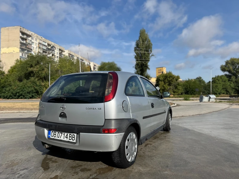 Opel Corsa 1.2 16V, снимка 2 - Автомобили и джипове - 52238293