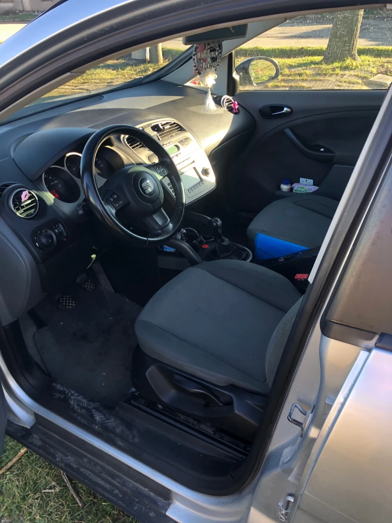 Seat Toledo, снимка 9 - Автомобили и джипове - 52567698