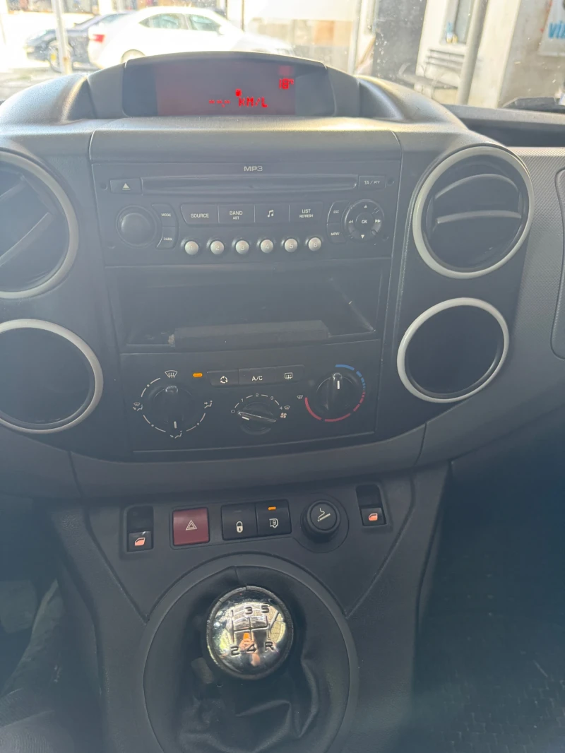 Citroen Berlingo HDI 126 , снимка 10 - Автомобили и джипове - 52224183