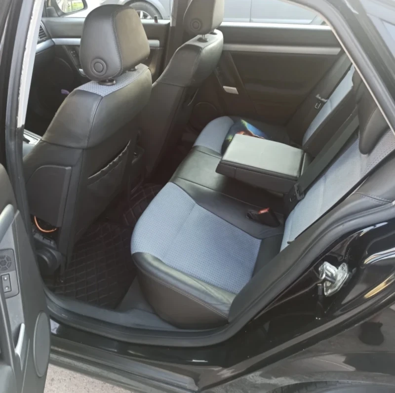 Opel Vectra GTS, снимка 13 - Автомобили и джипове - 52916821