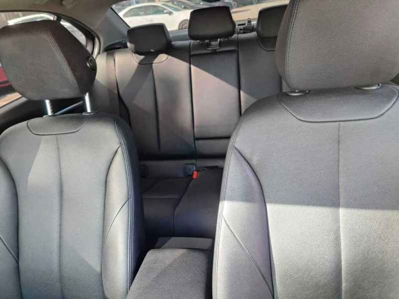 BMW 320 * xDrive * CARFAX * ЦЕНА ДО БГ, снимка 11 - Автомобили и джипове - 52931813