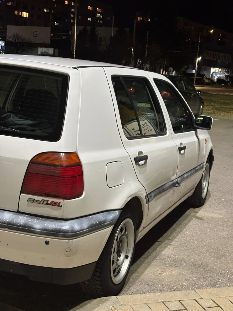VW Golf 1.6 gas-benzin, снимка 9 - Автомобили и джипове - 52978752