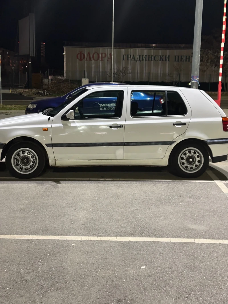 VW Golf 1.6 gas-benzin, снимка 12 - Автомобили и джипове - 52978752