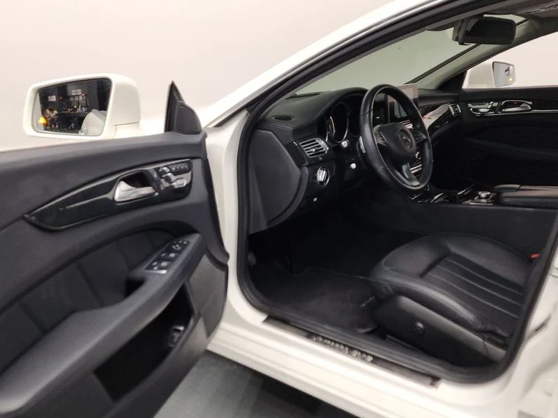 Mercedes-Benz CLS 350 D* 4 MATIC, снимка 10 - Автомобили и джипове - 54966566