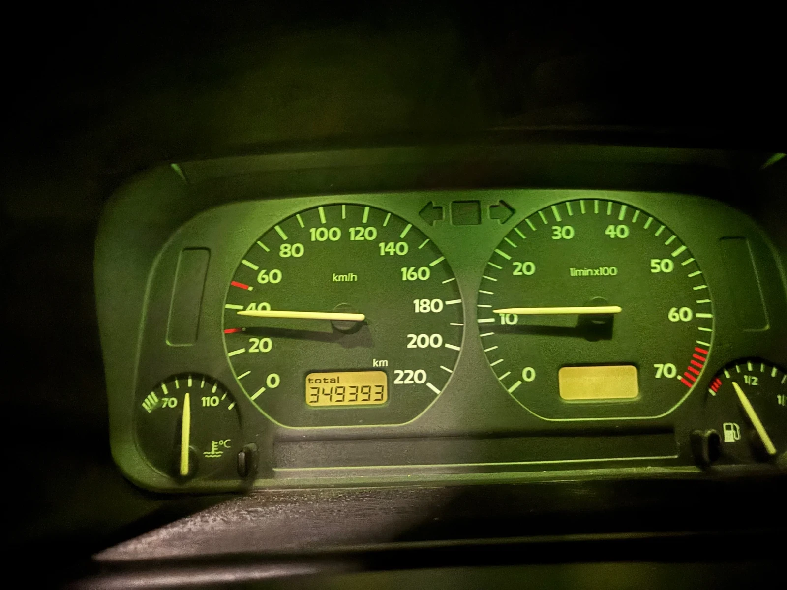 VW Golf 1.6 gas-benzin, снимка 1