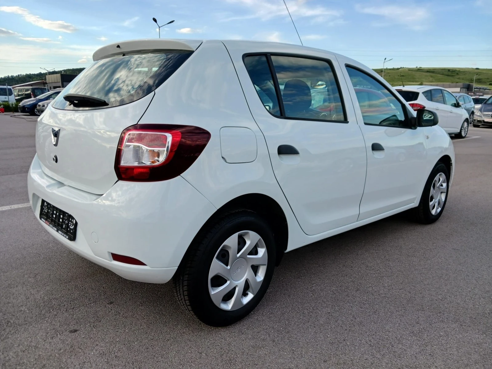 Dacia Sandero 1.5 dci N1 4 места - изображение 4