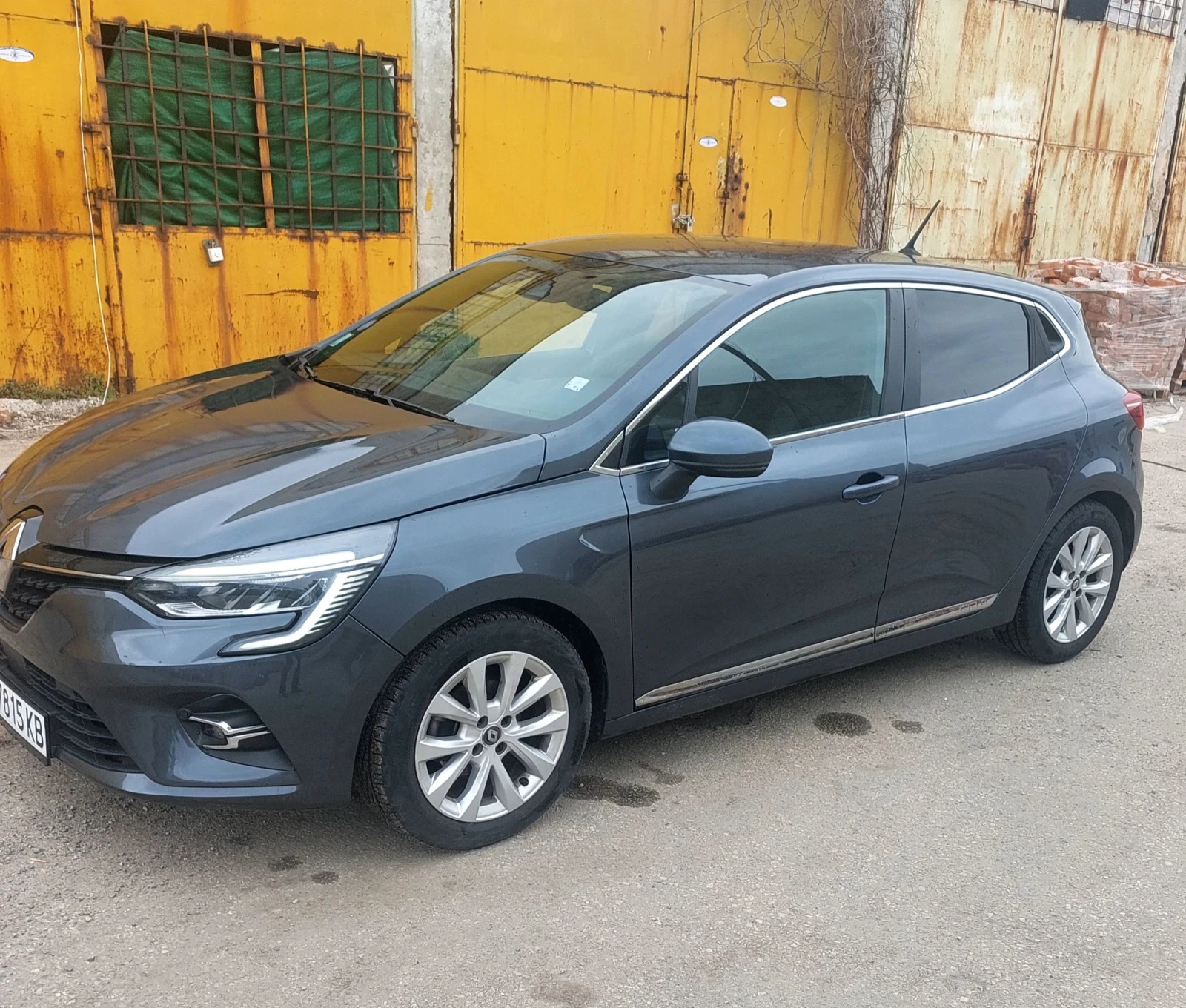 Renault Clio 1.0 LPG , снимка 7 - Автомобили и джипове - 54057887