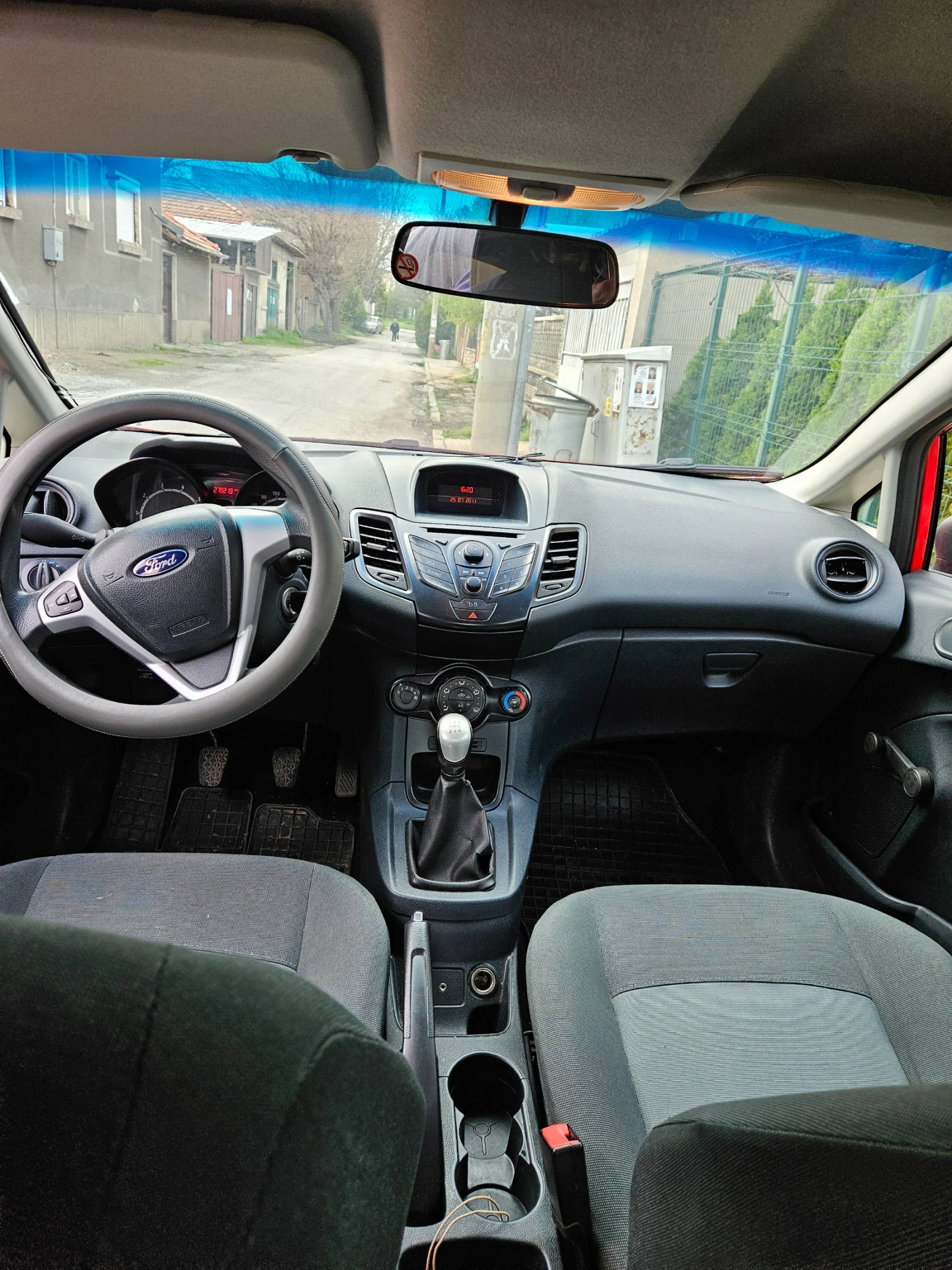 Ford Fiesta  - изображение 8