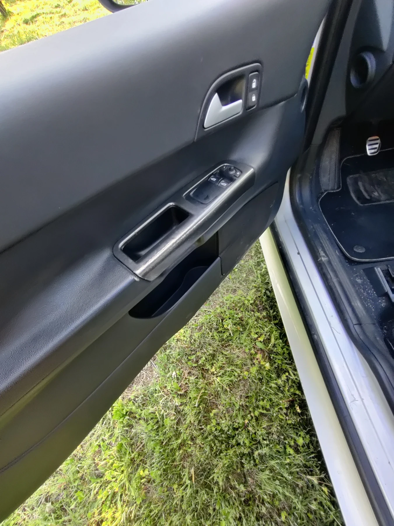 Volvo C30  R DESIGN D 5 | Mobile.bg   11