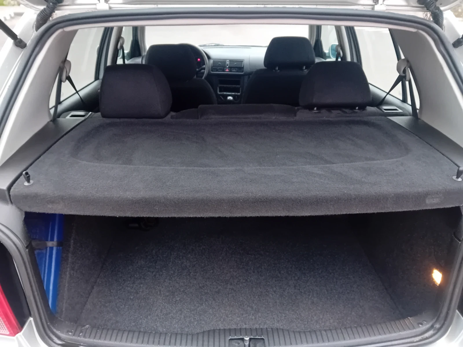 VW Golf 1.6 - изображение 10