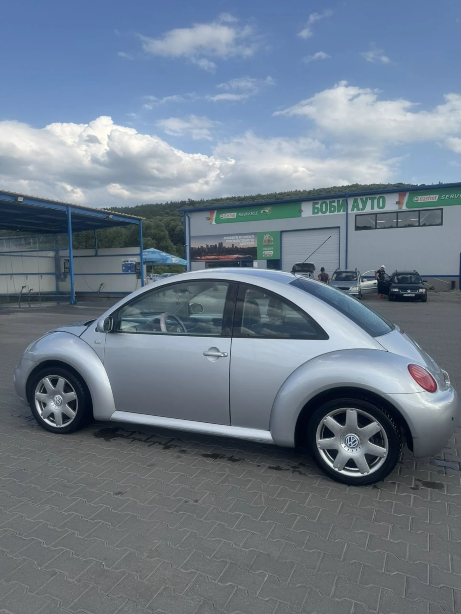 VW New beetle 1.9TDI 90k - изображение 4