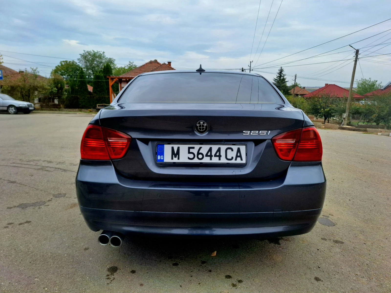 BMW 325 I - изображение 6