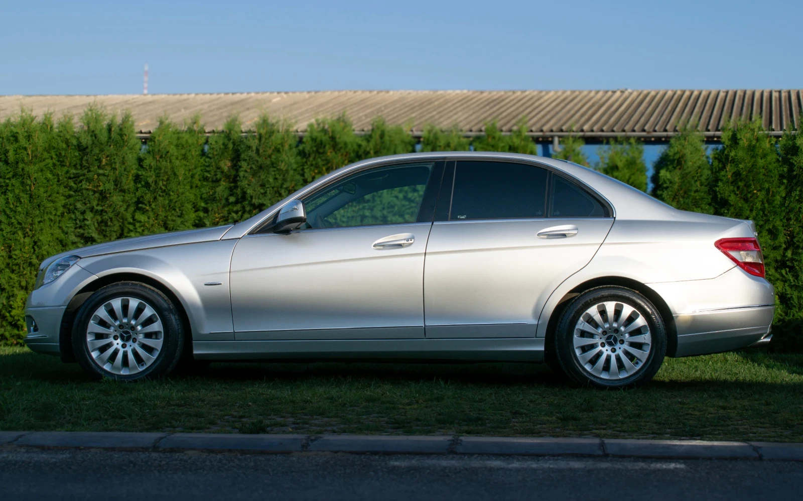 Mercedes-Benz C 220 AVANGARD/220cdi/Navi/Full/Уникат/Сервизна история/ - изображение 9