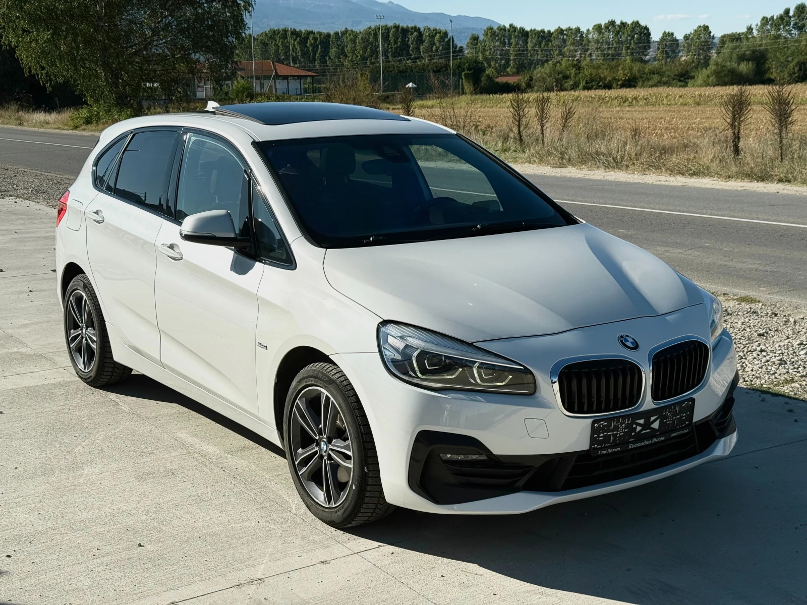 BMW 2 Active Tourer 218d M/Facelift/Head-up/Амбиент/Панорама/Лизинг - изображение 2