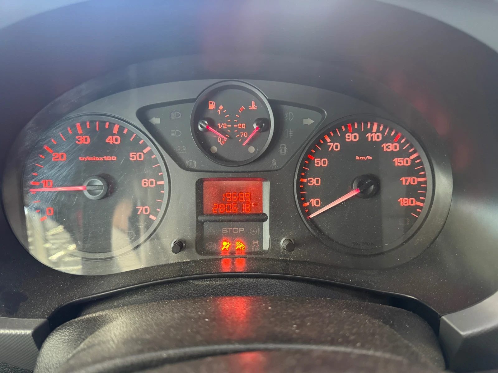 Citroen Berlingo HDI 126  - изображение 9