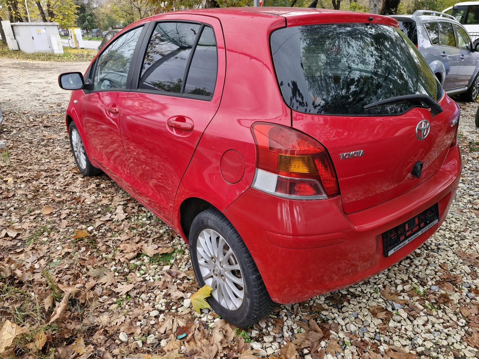 Toyota Yaris 1.33 VVT-i 100к.с.  - изображение 5