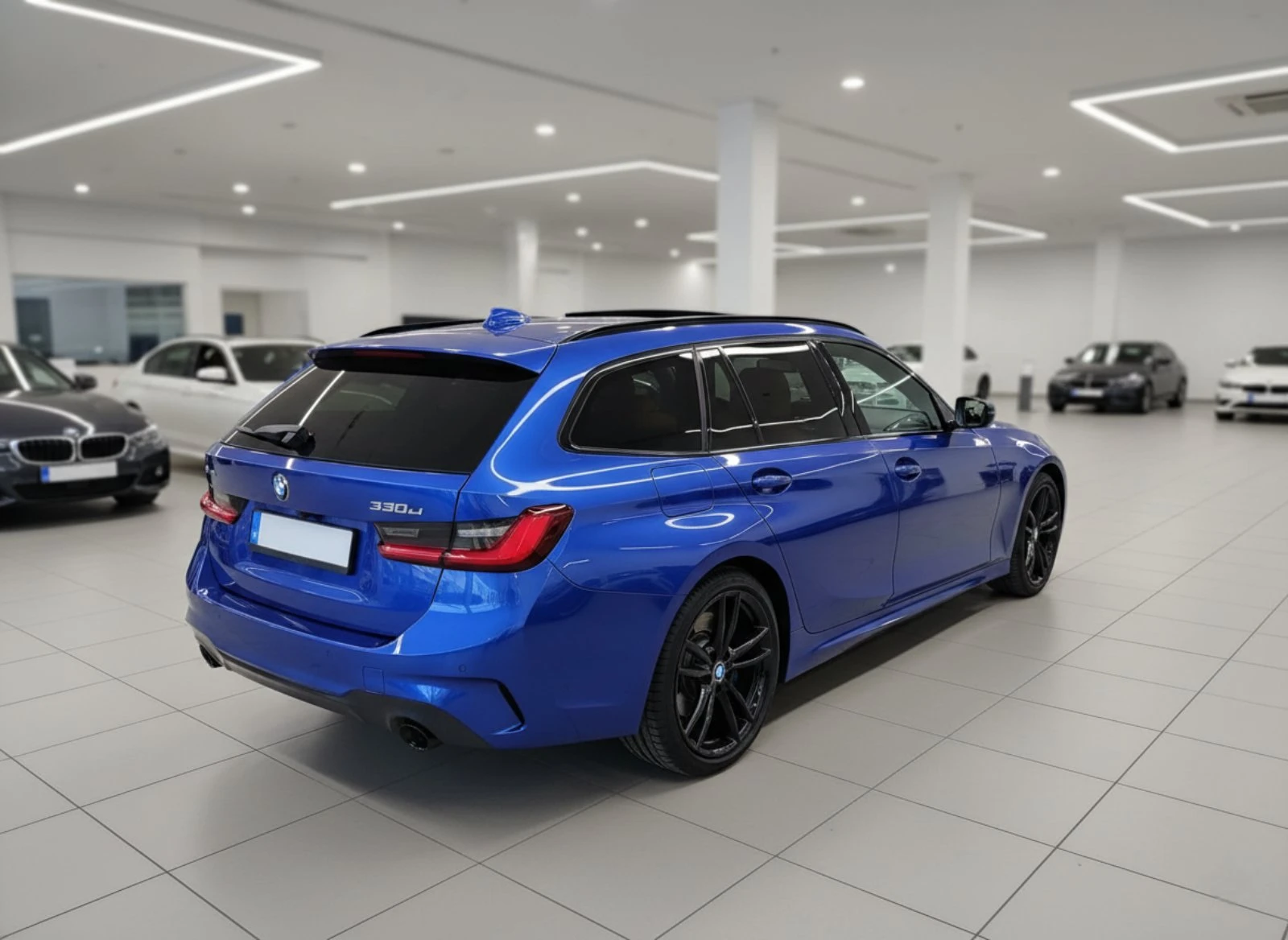 BMW 330 330d / xDrive / M Paket / LASER/PANO/Memory/ - изображение 5