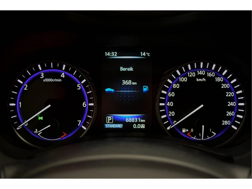 Infiniti Q50 2.2 Diesel TOP, снимка 5 - Автомобили и джипове - 52707383