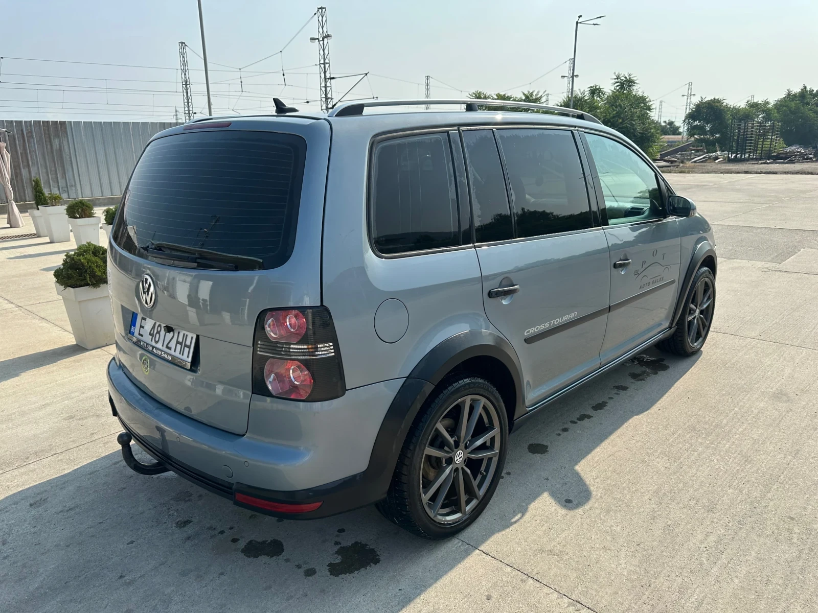 VW Touran Cross - изображение 6