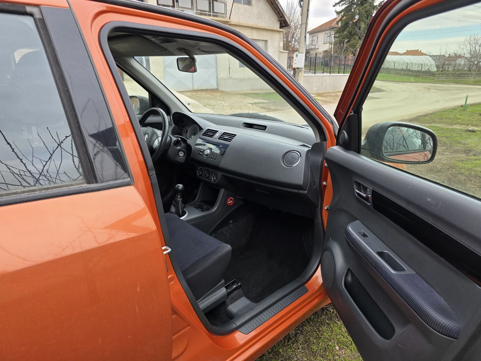 Suzuki Swift | Mobile.bg � ����������� 8