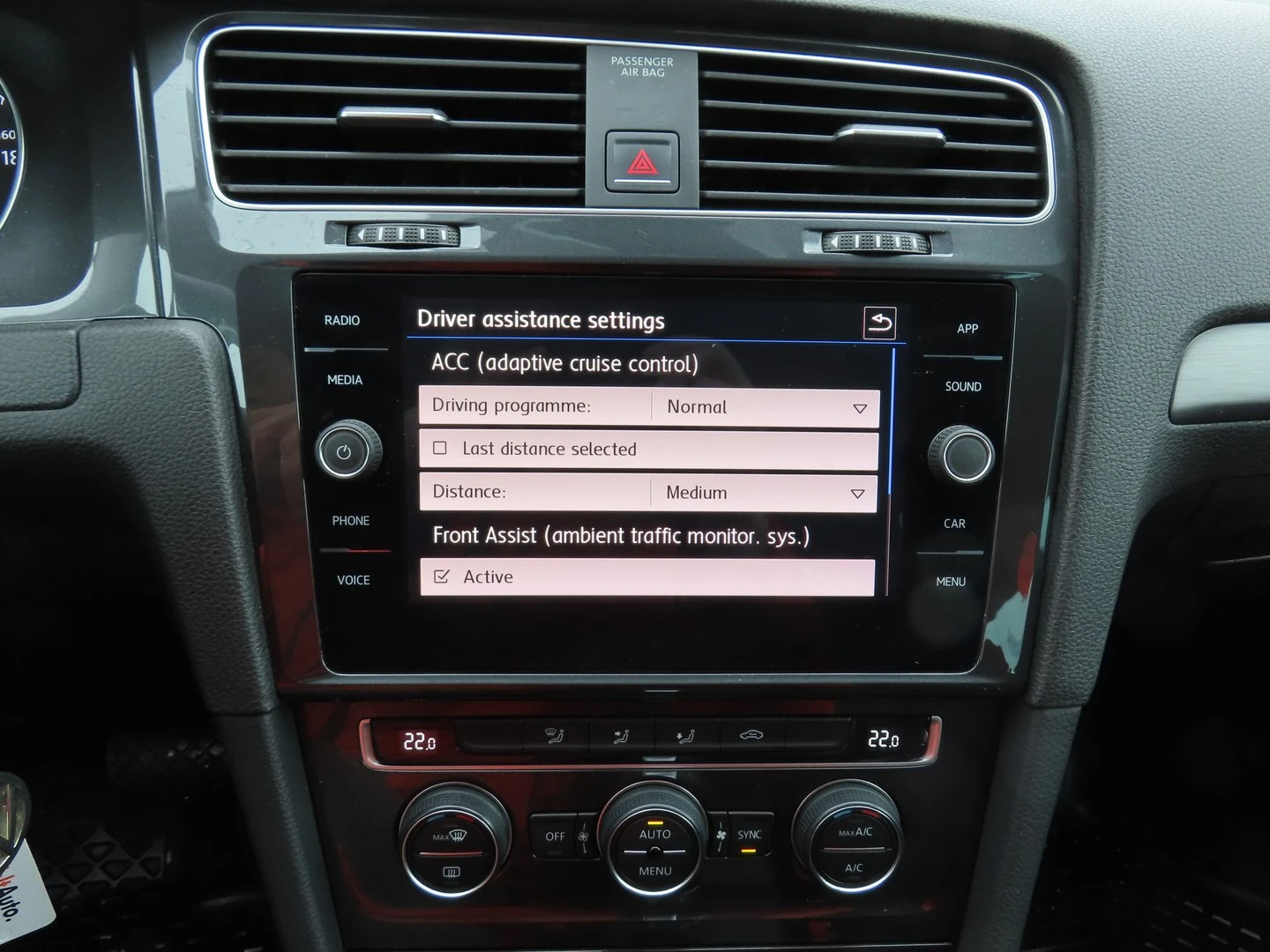 VW Golf Comfortline 1.6TDI BMT - изображение 9