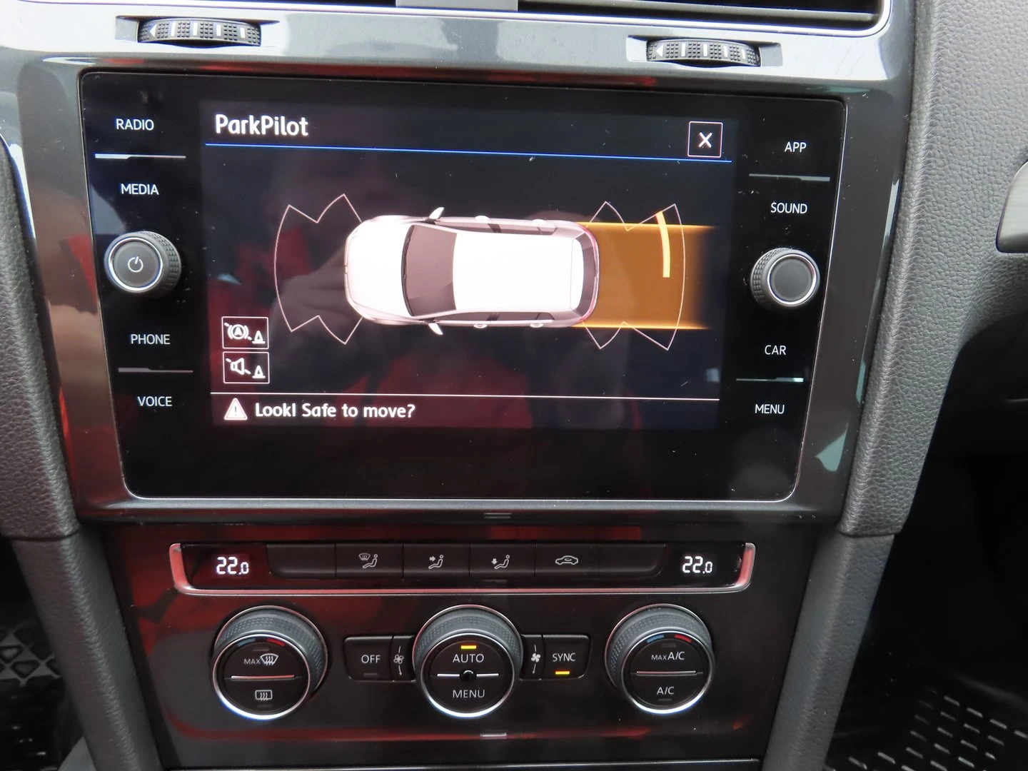 VW Golf Comfortline 1.6TDI BMT | Mobile.bg � ����������� 10