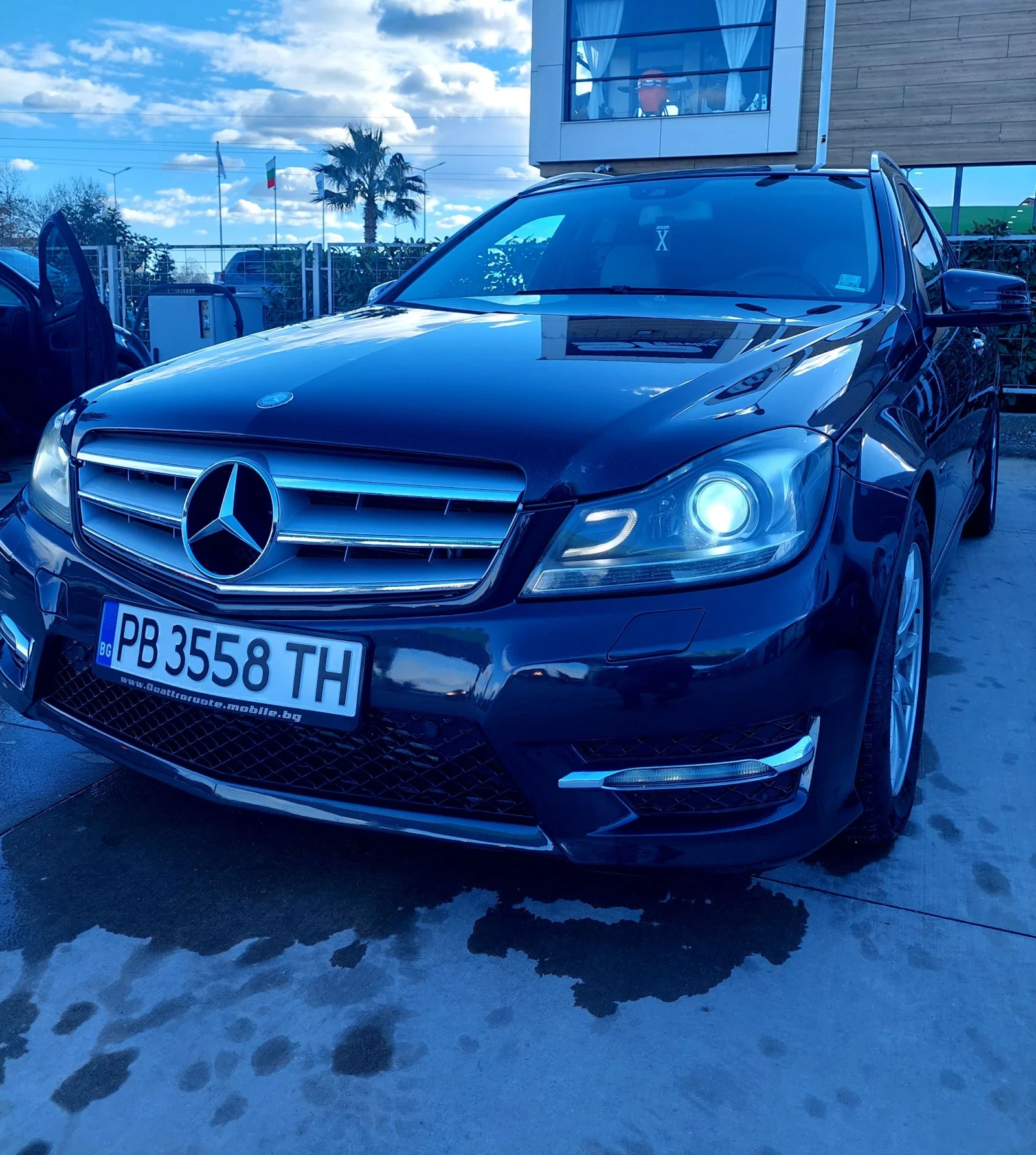 Mercedes-Benz C 250 AMG Line CDI 250 4matic, снимка 16 - Автомобили и джипове - 53712357