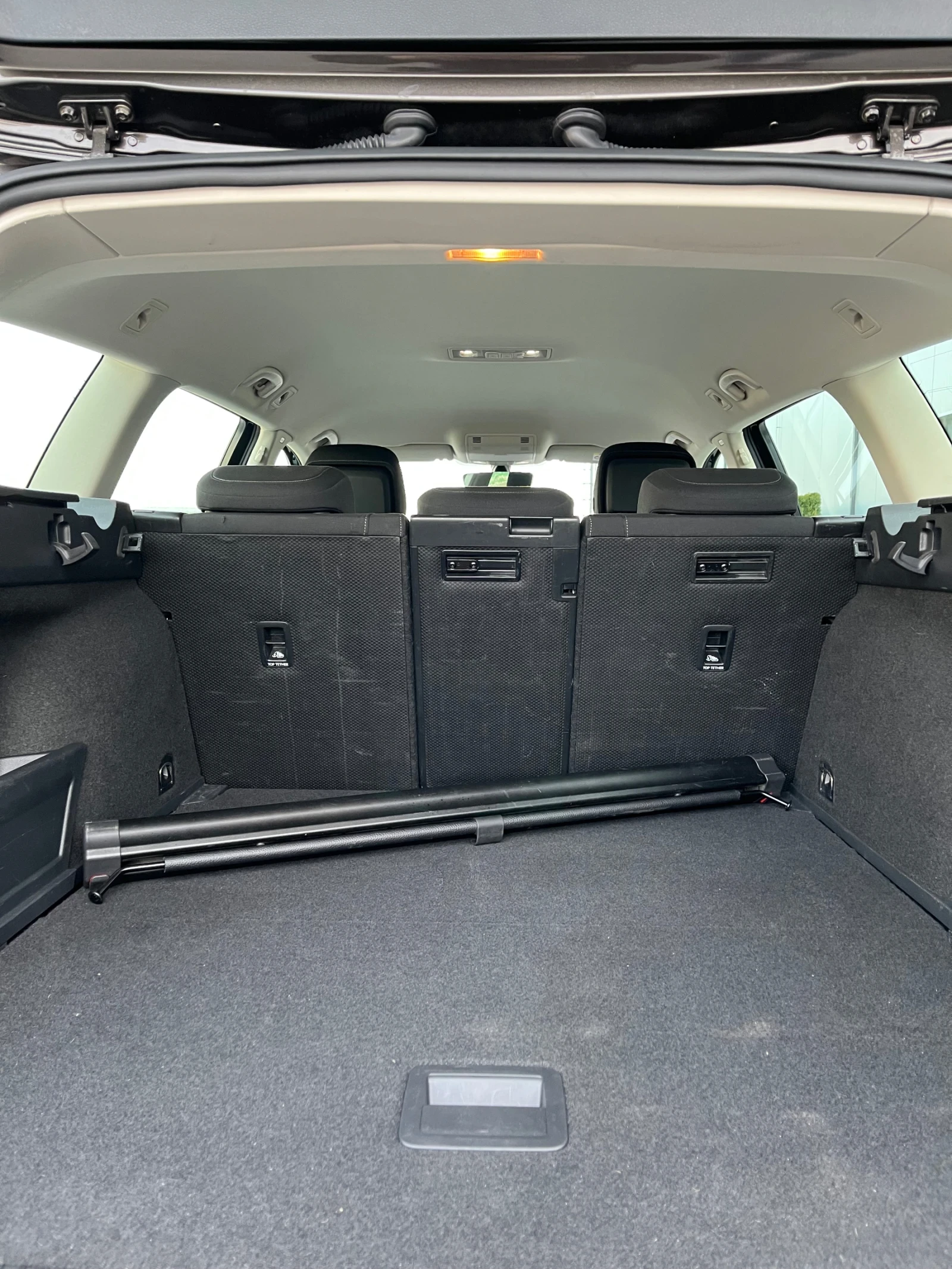 VW Passat 2.0TDI Higline 190PS FULL LED/head up display, снимка 16 - Автомобили и джипове - 53858218