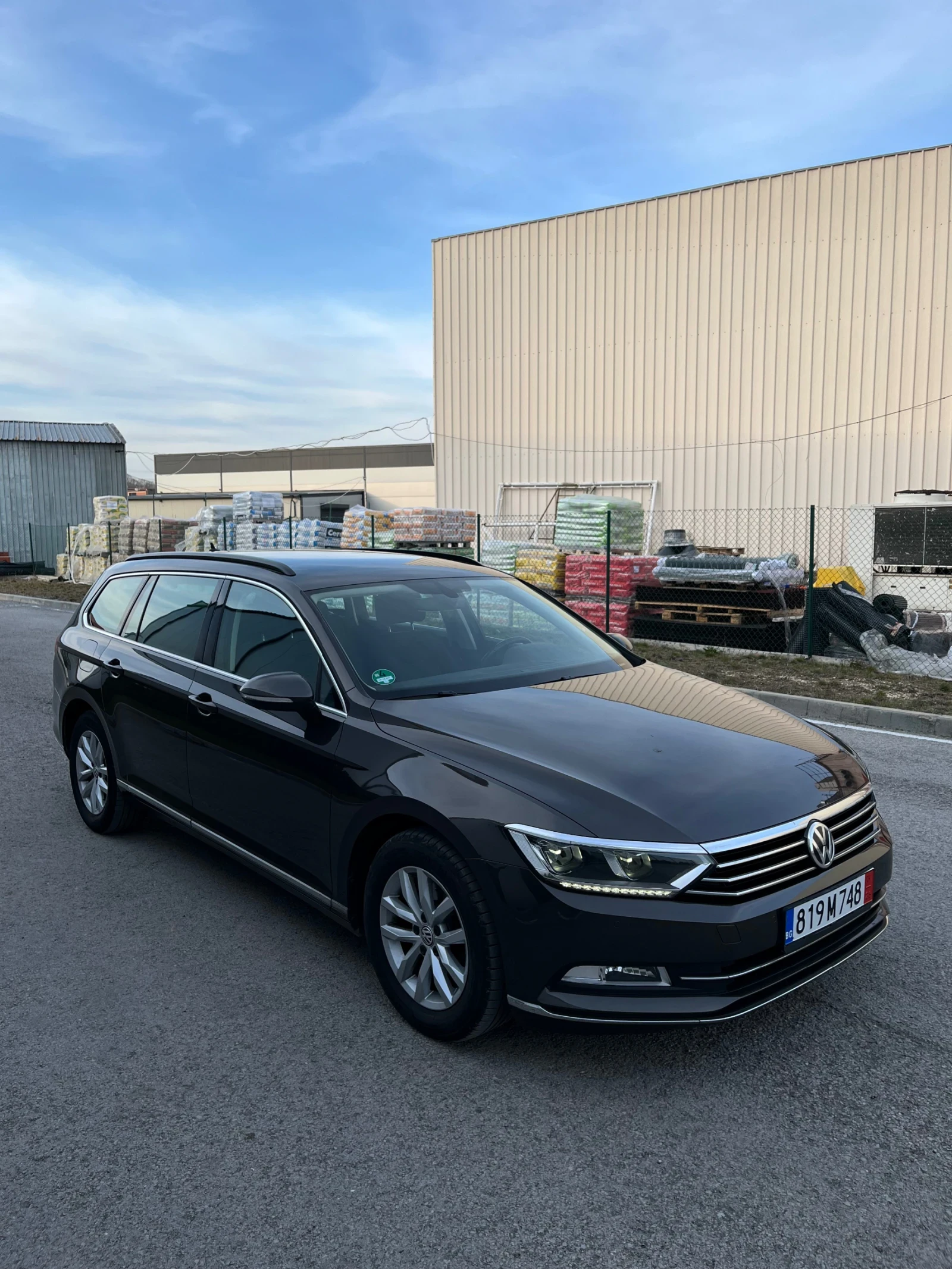 VW Passat 2.0TDI Higline 190Кс FULL LEDhead up display Печка, снимка 4 - Автомобили и джипове - 53858218